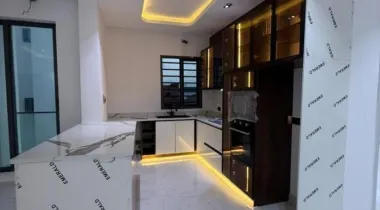 2 BEDROOM APARTMENT AVAILABLE FOR RENT