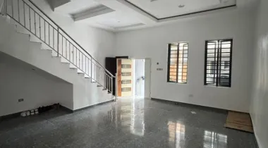 4-BEDROOM TERRACE DUPLEX
