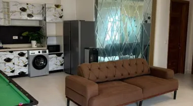 Luxurious fully furnished serviced 2 bedroom apartment for rent