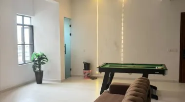 Luxurious fully furnished serviced 2 bedroom apartment for rent