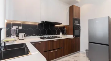 BED OF ROSES* - My Fresh *2 Bedroom Flat in VI*
