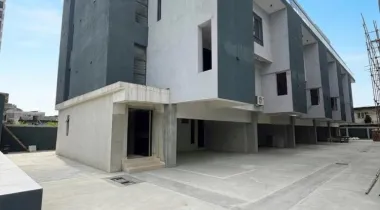 Terraced duplex for rent 4 Bedroom Terrace Duplex (Corporate Tenant) Victoria Island (VI), Lagos ₦50,000,000