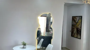 Cozy 1 Bedroom Flat + PS4, Swimming Pool &amp; Massive Balcony