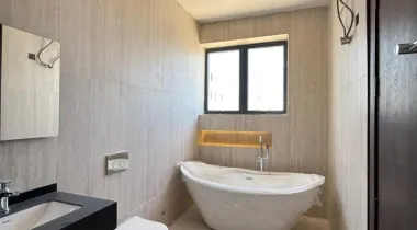 LUXURY 6BEDROOM FULLY DETACHED WITH SWIMMING POOL AND ELEVATOR AND CINEMA PRICE 1:4B