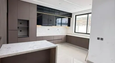 LUXURY 6BEDROOM FULLY DETACHED WITH SWIMMING POOL AND ELEVATOR AND CINEMA PRICE 1:4B