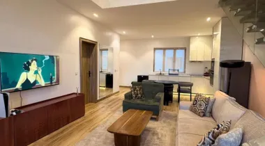 NTRODUCING WOODS A&amp;B (There are 2Units)  Brand New Luxury 1 bed loft  apartment!!!