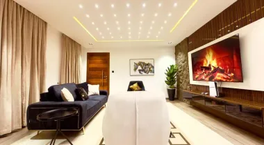 NTRODUCING WOODS A&amp;B (There are 2Units)  Brand New Luxury 1 bed loft  apartment!!!