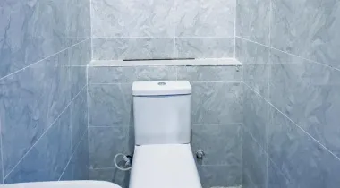 Fully serviced 2 bedroom apartment with a pool, central gas system and a gym in a gated and secured estate