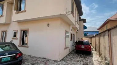 3BEDROOM APARTMENTS