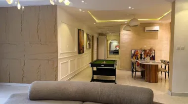 A brand new Luxury 3bedroom Penthouse with Roof Swimming Pool,  Gym, Elevator, Balcony &amp; Snooker board*