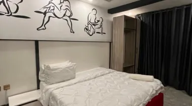 luxury 1bedroom apartment  Location:MIJL RESIDENCE IKATE