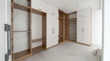 Well Built 5 Bedroom Fully detached  Duplex with  Swimming Pool and Bq  📍Location: OSAPA LONDON