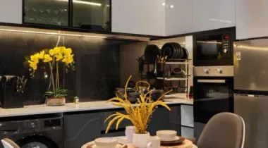 BULLET* - Lush 3 BDR Penthouse + Snooker, PS5 &amp; 3 Massive Balconies  Rate: ₦270,000( 310,000)  Caution : ₦100,000 Location 📍: Lekki Phase 1