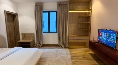 A brand new cozy and beautiful 1/2 bedroom well furnished apartment in Lekki.  📍 Address: Lekki phase 1, Lekki.