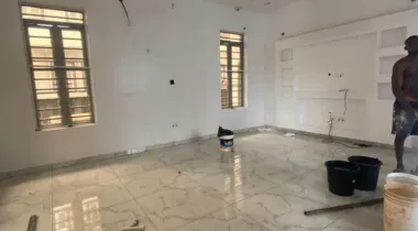 5BEDROOM FULLY DETACHED DUPLEX WITH BQ