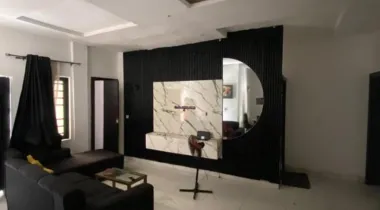 3 bedroom flat  Available for rent  Rent : 8.5m