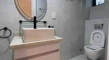 LUXURY FULLY FURNISHED 4BEDROOM PENTHOUSE FOR SALE &amp; RENT .