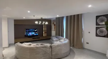 LUXURY FULLY FURNISHED 4BEDROOM PENTHOUSE FOR SALE &amp; RENT .