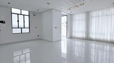 Brand new 5bedroom fully datched duplex  📍 Chevron