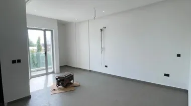 3 &amp; 4BEDROOM TERRACE DUPLEX FOR SALE.