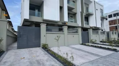 3 &amp; 4BEDROOM TERRACE DUPLEX FOR SALE.