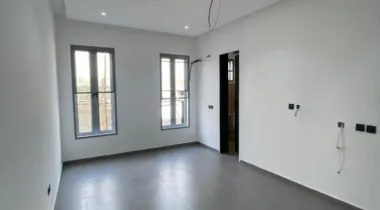 3 &amp; 4BEDROOM TERRACE DUPLEX FOR SALE.