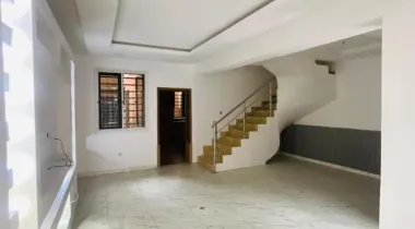 4 bedroom terrace duplex Available Available for Rent