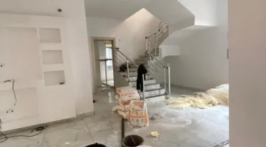 5BEDROOM FULLY DETACHED DUPLEX WITH BQ