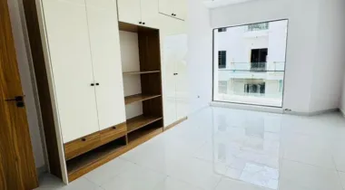 2Bedroom Apartment  Location: VGC (Harris Drive)