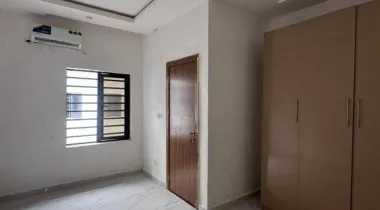 2 BEDROOM APARTMENT  📍 Location: Ikate, Lekki, Lagos l