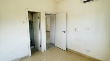 2 bedroom flat apartment  Available for rent  Rent : 6m