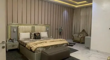 5 Bedroom Triplex with BQ and mini office available for rent in Chevron (comes with inverter)