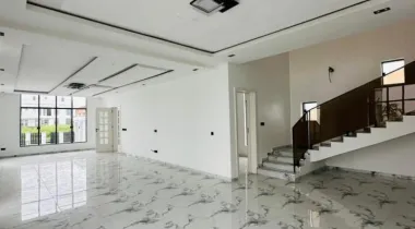 4 Bedroom fully detached duplex with bq with swimming pool