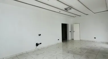 4 Bedroom fully detached duplex with bq with swimming pool