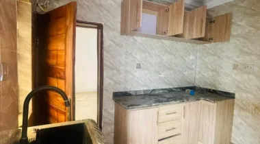 2 bedroom flat apartment Available For rent 