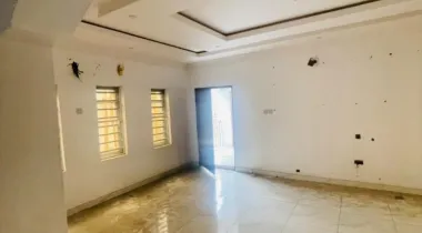 2 bedroom flat apartment Available For rent 