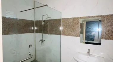 4 bedroom terrace deplux  Available for rent 