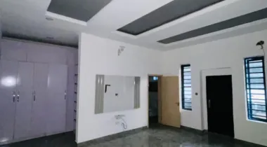 4 bedroom terrace deplux  Available for rent 
