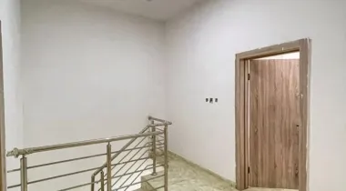 3 BEDROOM TERRACE DUPLEX FOR Price: 7M