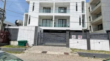 2 Bedroom Serviced Apartment With Elevator