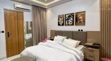 2 Bedroom Serviced Apartment With Elevator