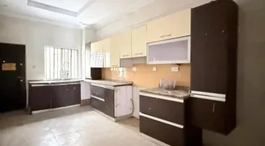 FULLY SERVICED 4 - BEDROOM TERRACE DUPLEX + BQ Ikota