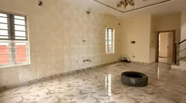 4  TERRACE  DUPLEX AVAILABLE FOR RENT