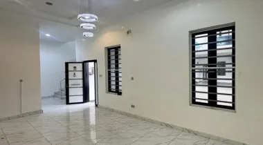 4 BEDROOM TERRACE  DUPLEX AVAILABLE FOR RENT