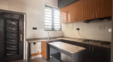 4 BEDROOM TERRACE DUPLEX FOR RENT!!!