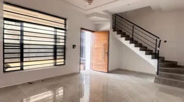 4 BEDROOM TERRACE DUPLEX FOR RENT!!!
