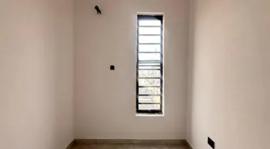 4 BEDROOM TERRACE DUPLEX FOR RENT!!!