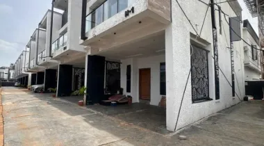 Brand new 2 Bedrom flat  Available for rent  Location: lekki ikota Lagos 