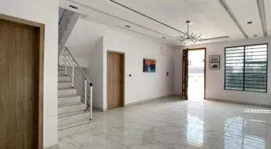 EXQUISITELY CARVED LUXURY 4BEDROOM DETACHED DUPLEX WITH BQ*