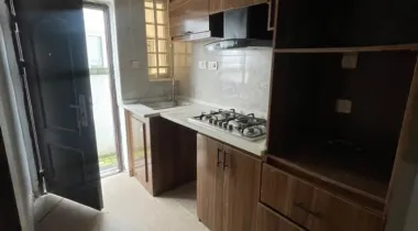 3Bedroom terrace Duplex for sale  📍Location: Adesanya ajah